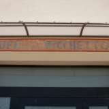 Il primo riporta la scritta �Ufficiale di Picchetto�